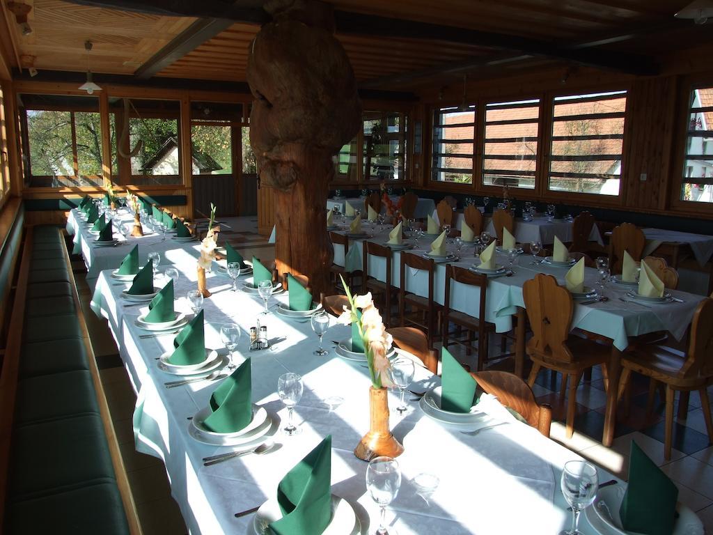 Tourist Farm Ljubica Villa Poljane nad Škofjo Loko Esterno foto